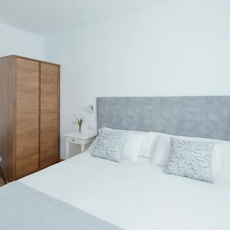 Balcon De Boutique Апартаменты Хихон