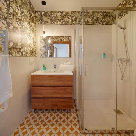 Balcon De Boutique Apartment Gijon